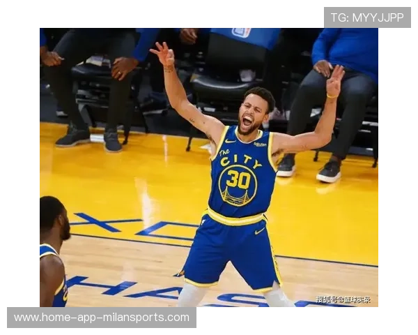 勇士战术调整揭秘：小球时代又见新变种