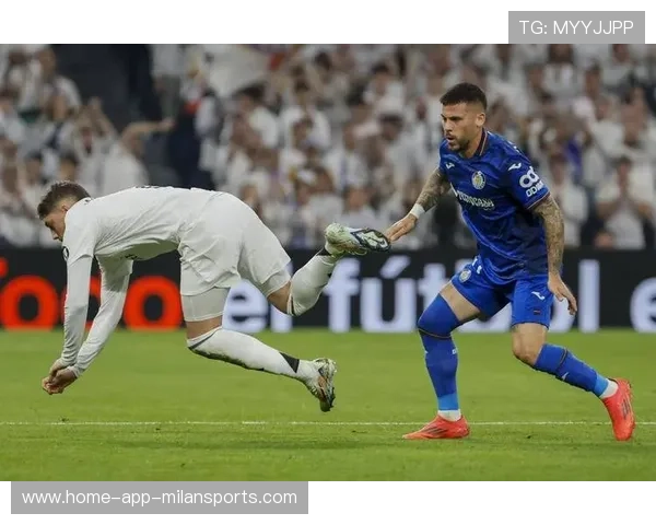 皇马中场控球主导比赛，全场节奏尽在掌握，皇马 中场